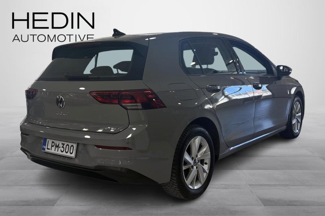 Volkswagen Golf 2021