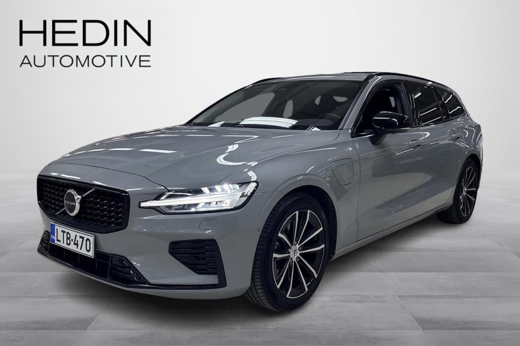 Volvo V60 2025