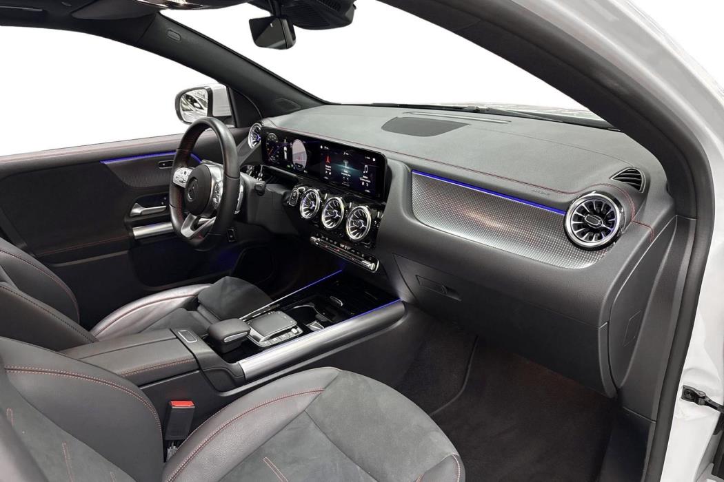 Mercedes-Benz EQA 2024