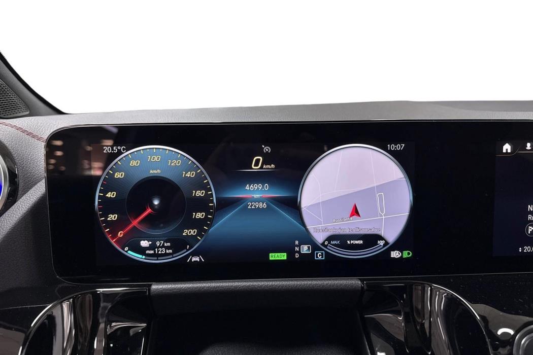 Mercedes-Benz EQA 2024