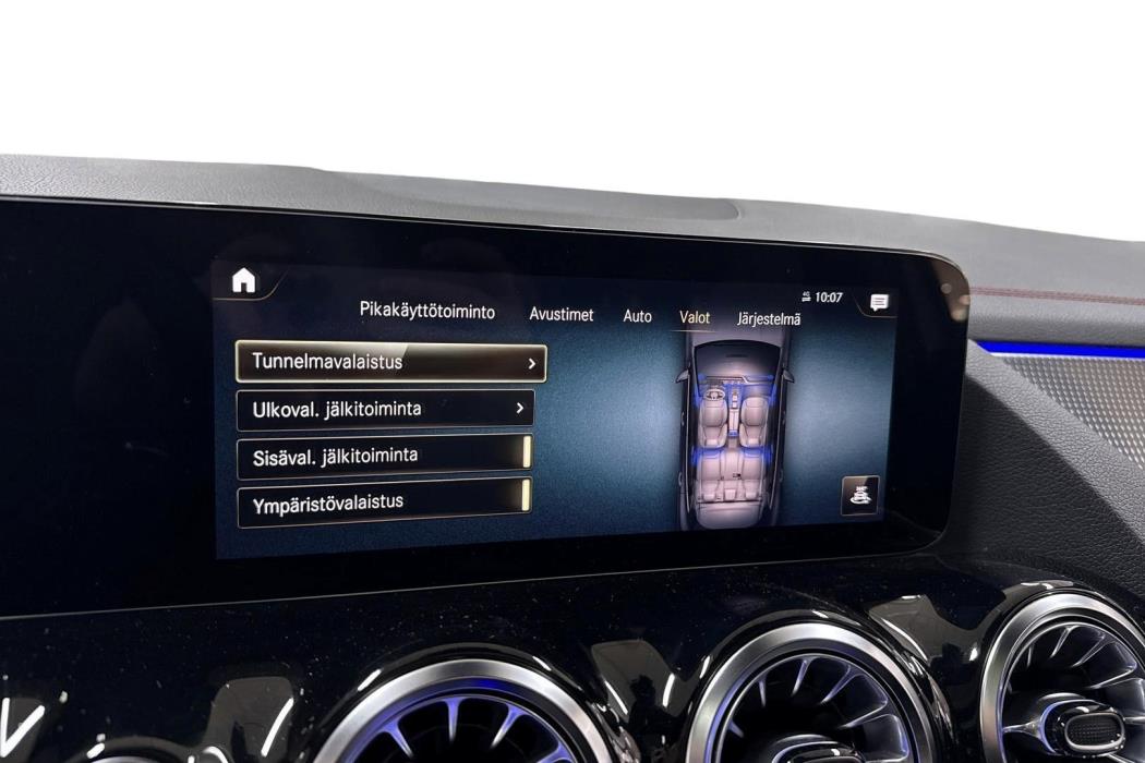 Mercedes-Benz EQA 2024