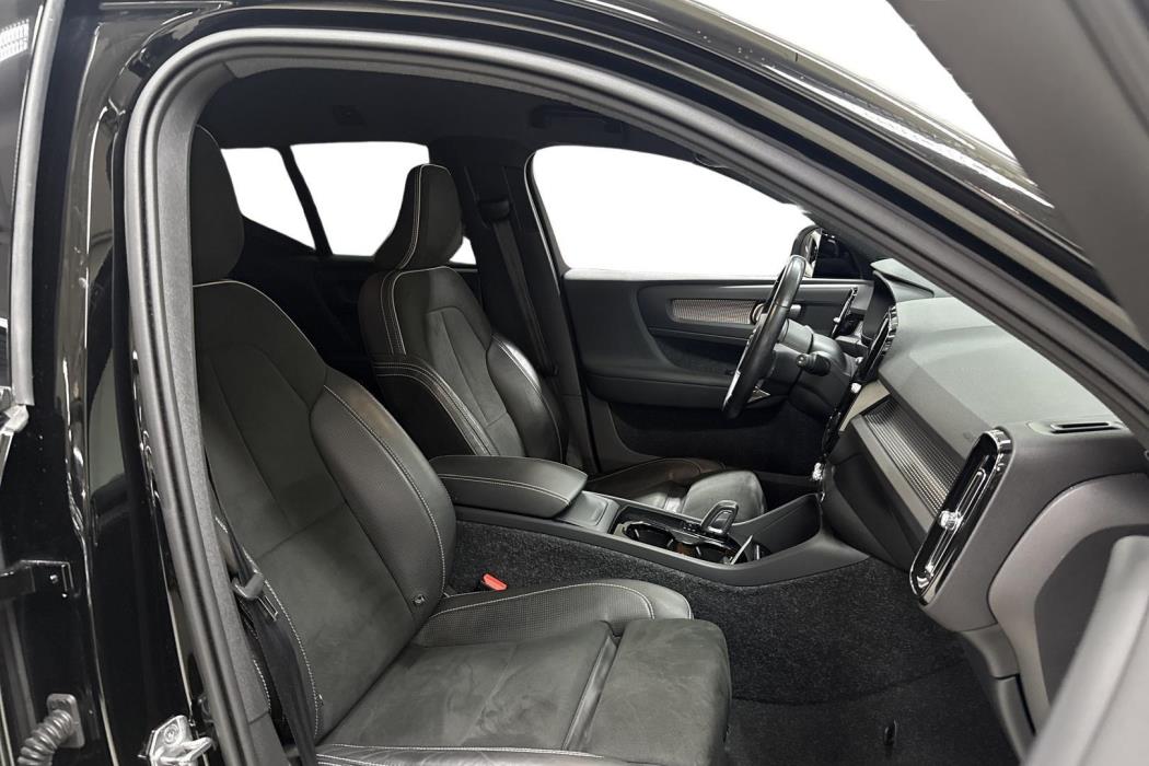 Volvo XC40 2021