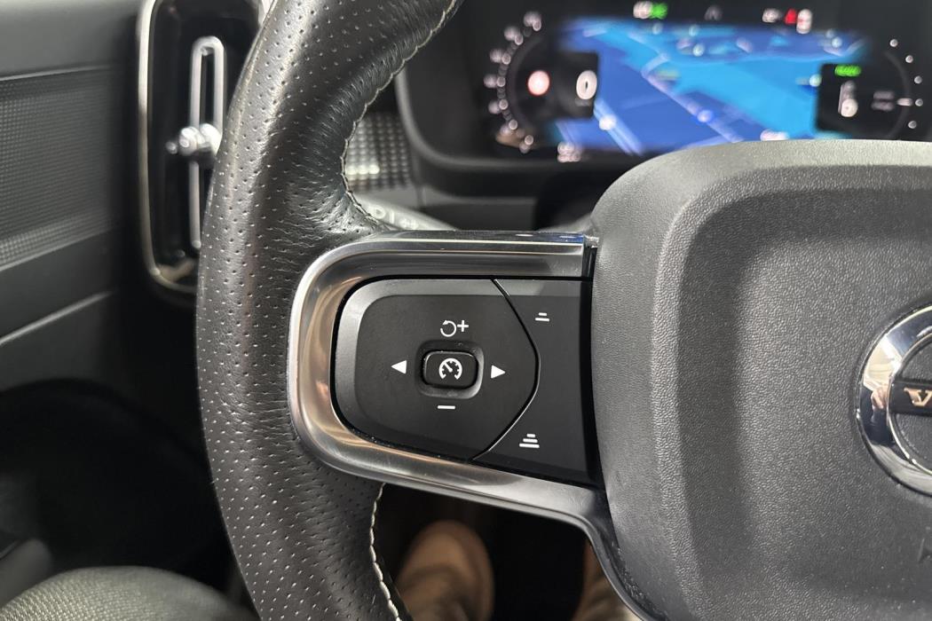 Volvo XC40 2021