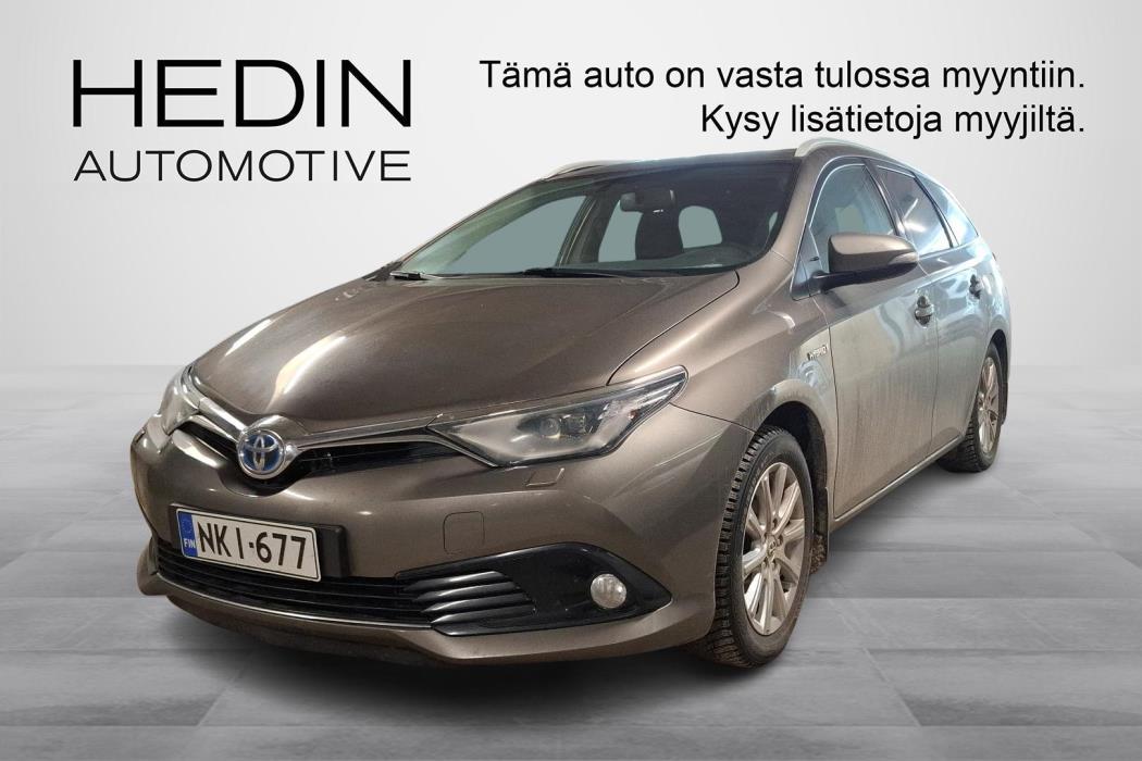 TOYOTA AURIS 2016