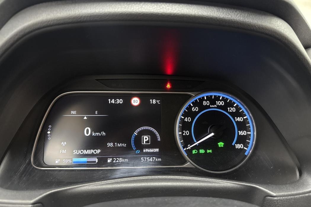 NISSAN Leaf 2021