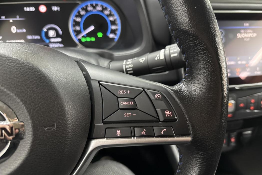 NISSAN Leaf 2021