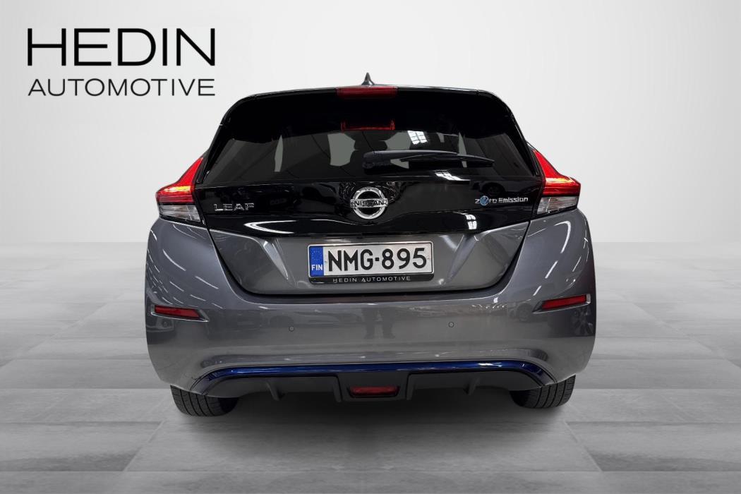 NISSAN Leaf 2021