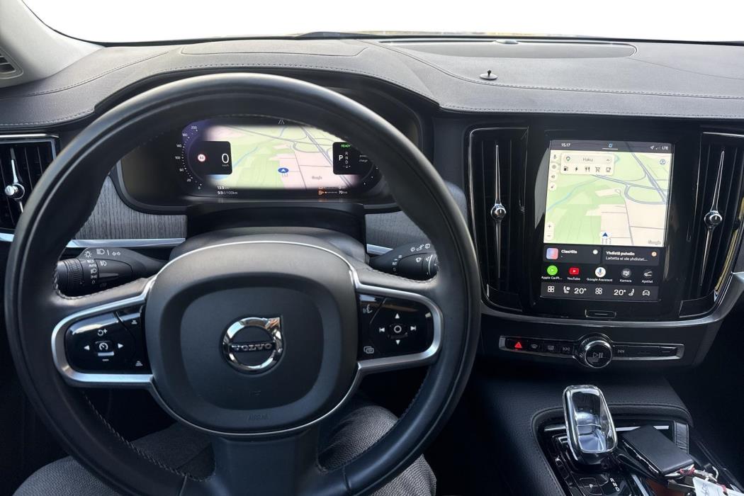 Volvo V90 2022