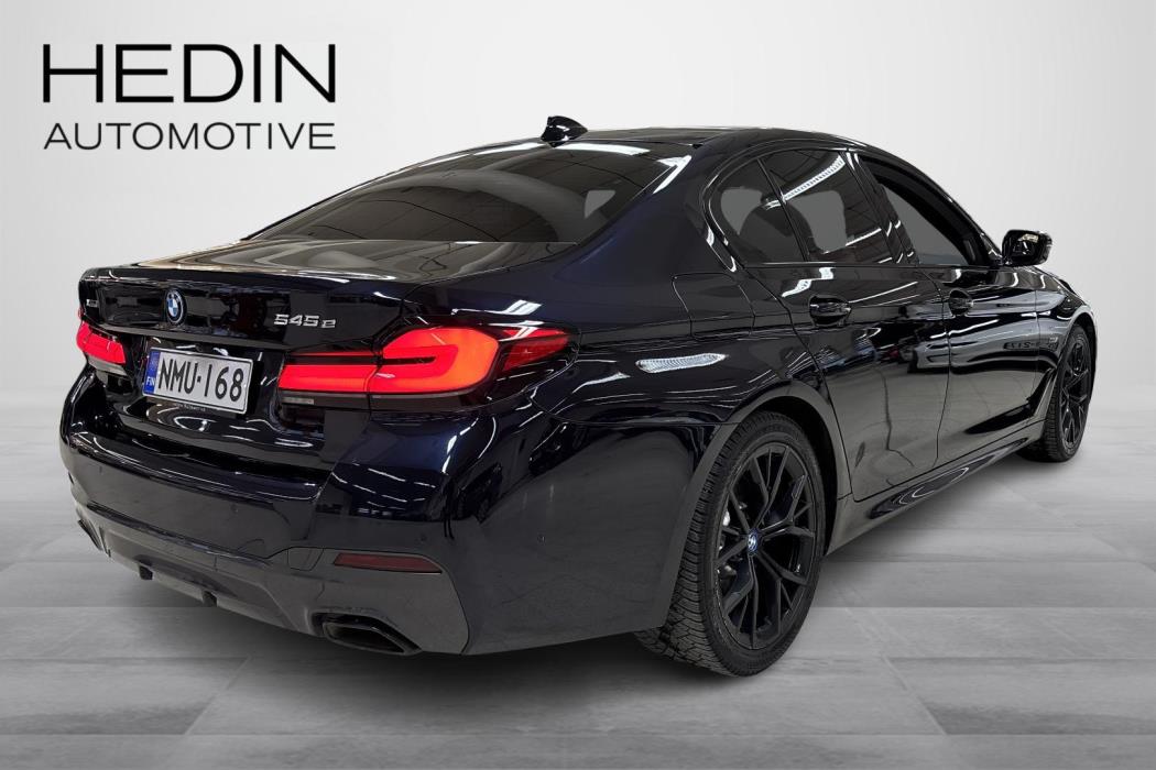 BMW 545 2023