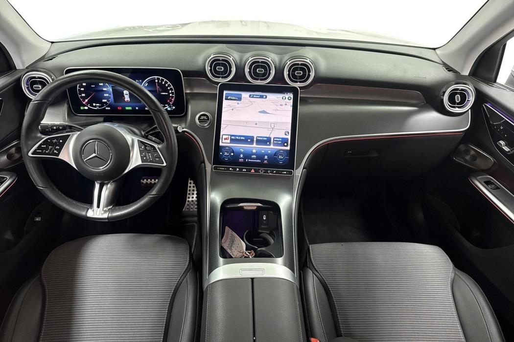 Mercedes-Benz GLC 2023