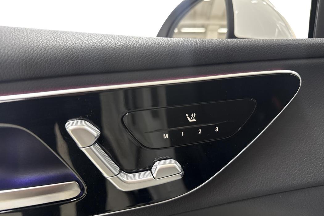 Mercedes-Benz GLC 2023