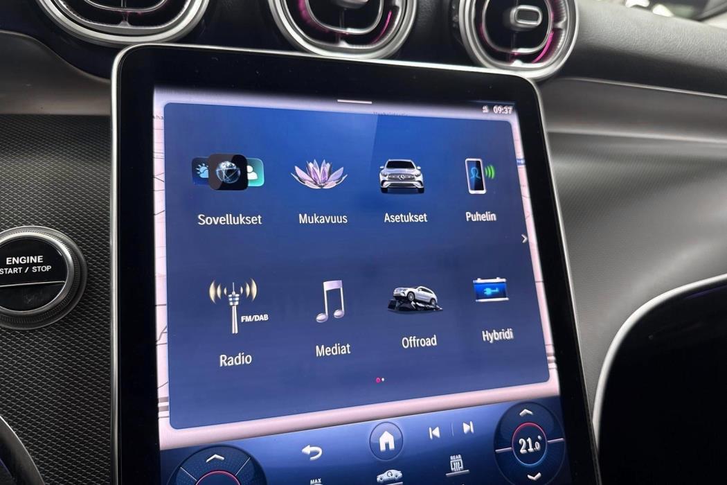 Mercedes-Benz GLC 2023