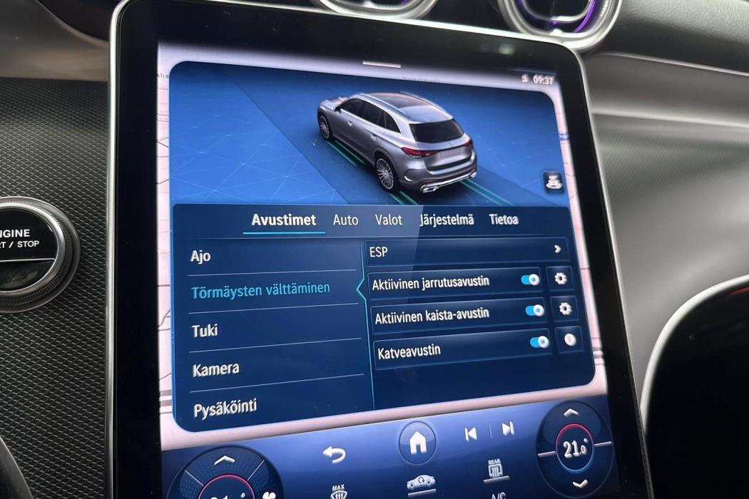 Mercedes-Benz GLC 2023
