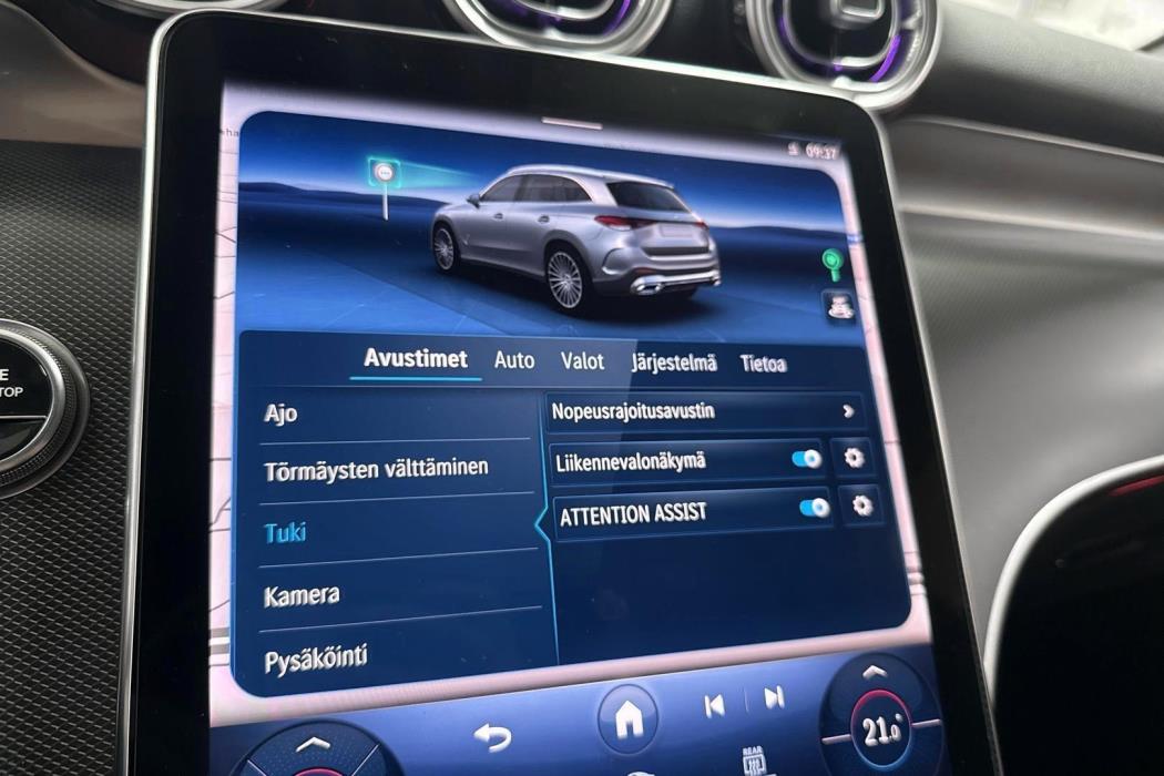 Mercedes-Benz GLC 2023