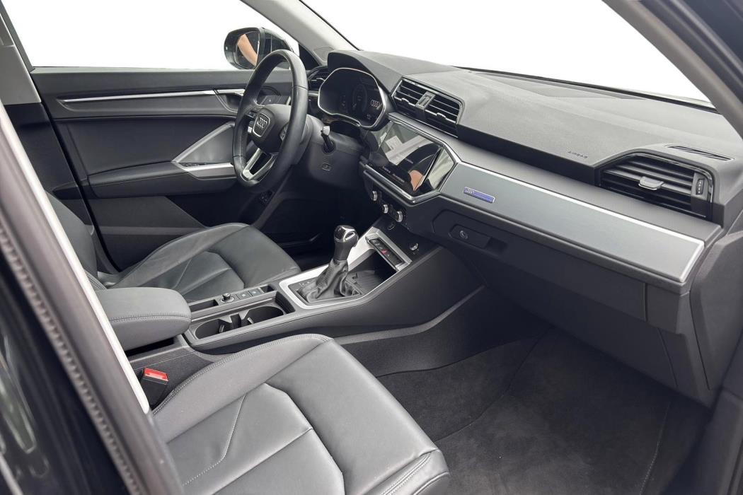 Audi Q3 2023