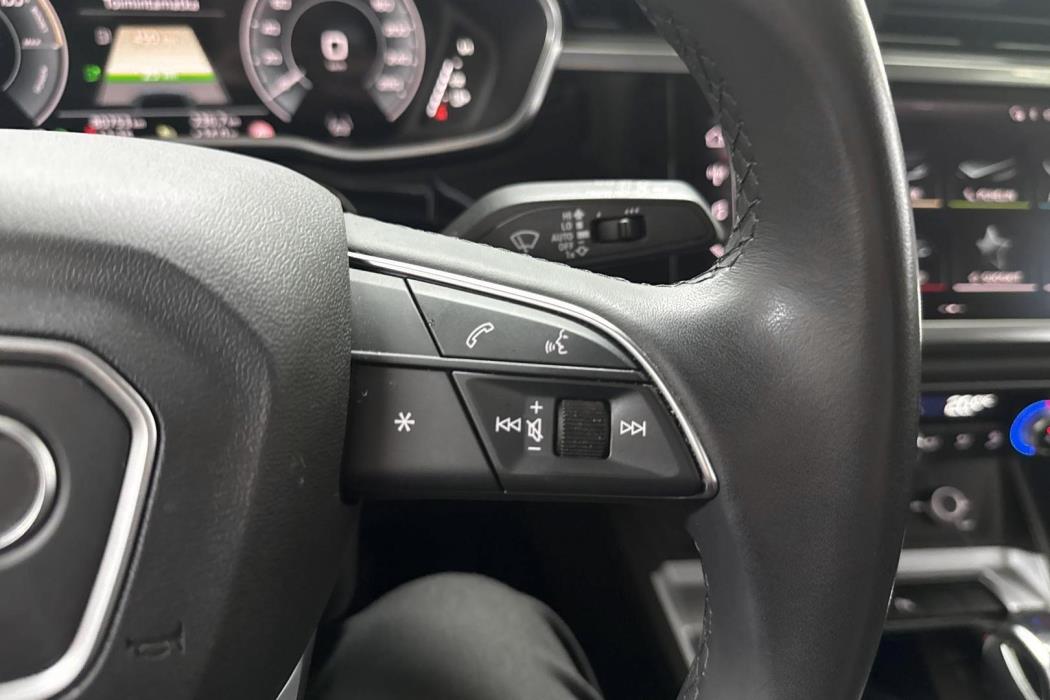 Audi Q3 2023