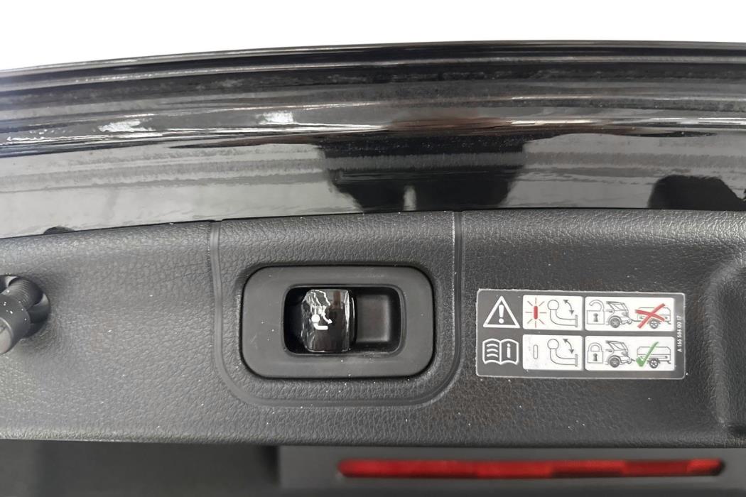 Mercedes-Benz C 2023