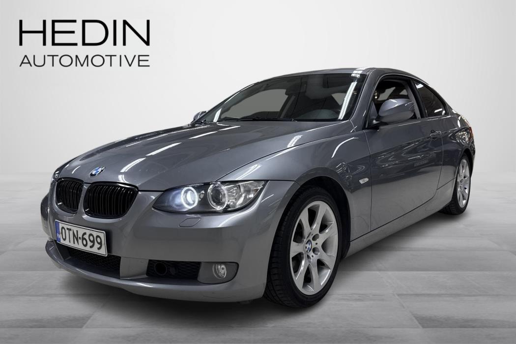 BMW 320 2008