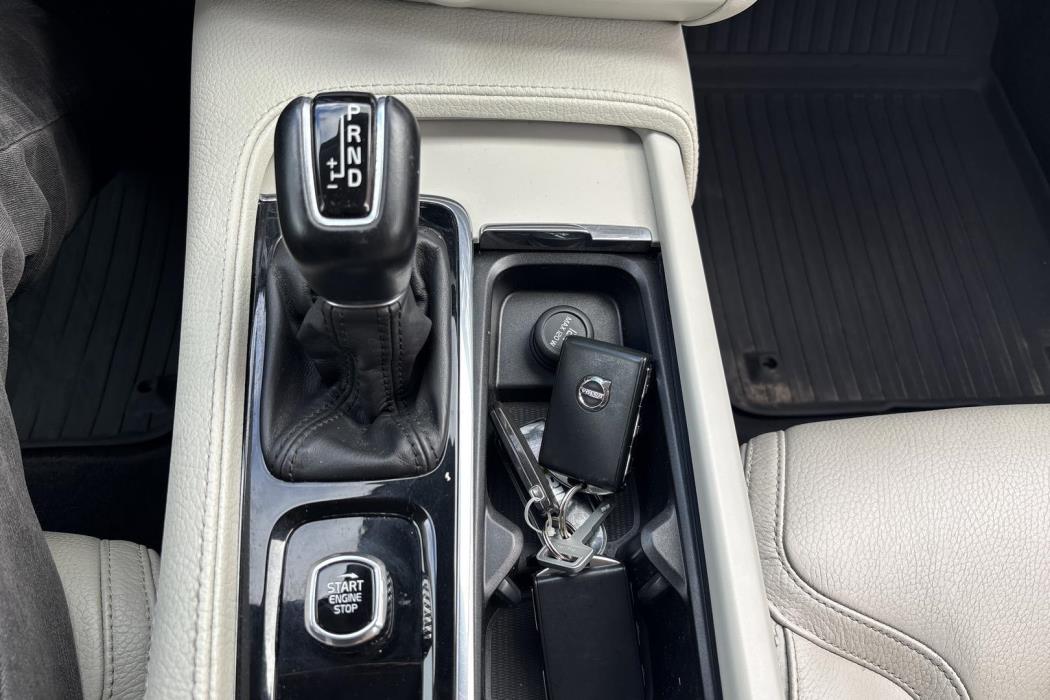 VOLVO V90 Cross Country 2018