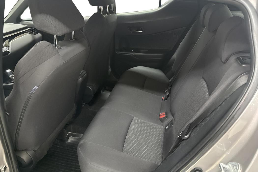 TOYOTA C-HR 2019