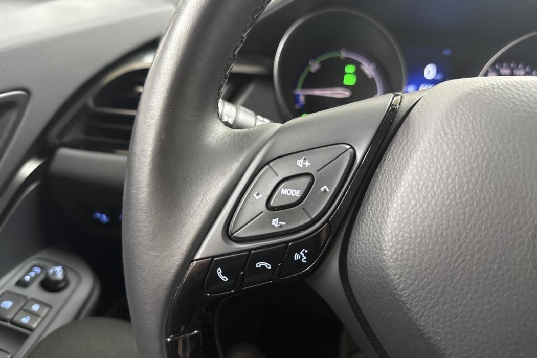 TOYOTA C-HR 2019