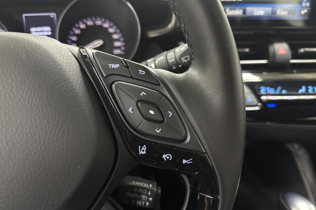 TOYOTA C-HR 2019