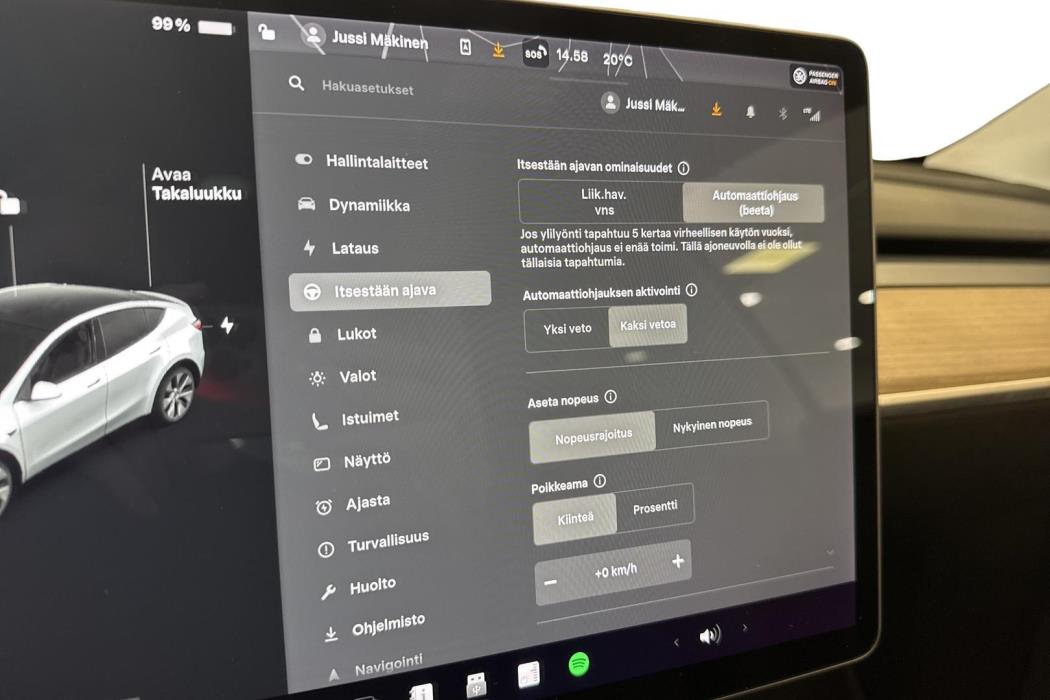 Tesla Model Y 2021