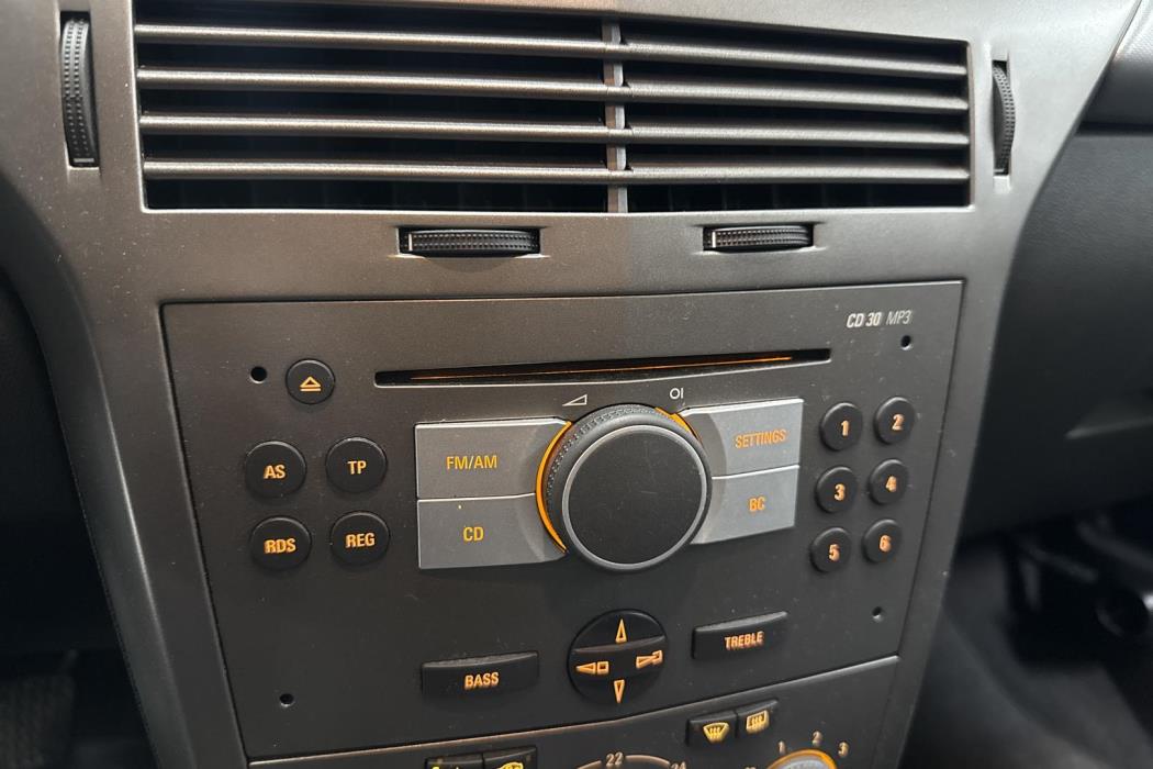 OPEL ASTRA 2007