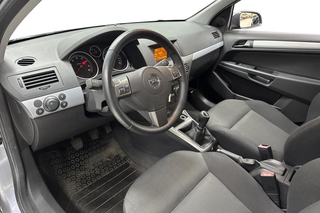 OPEL ASTRA 2007