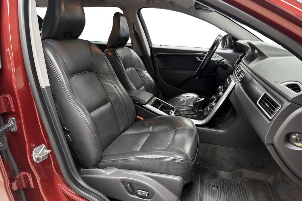 Volvo V70 2014