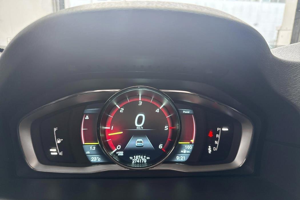 Volvo V70 2014