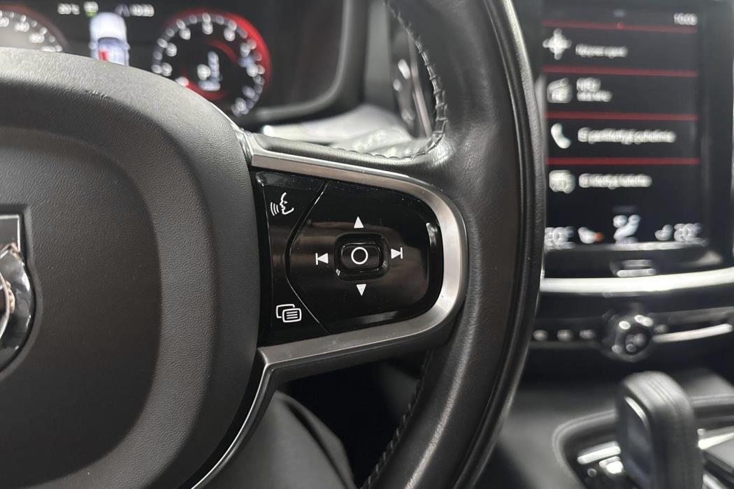 Volvo V60 2020