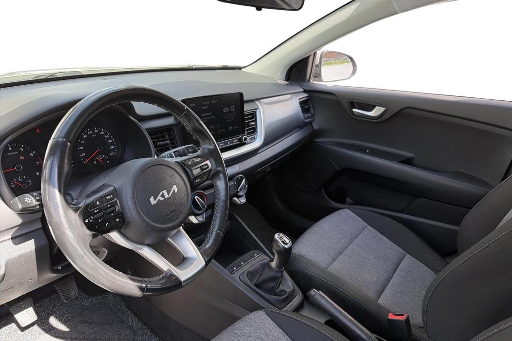 KIA STONIC 2022