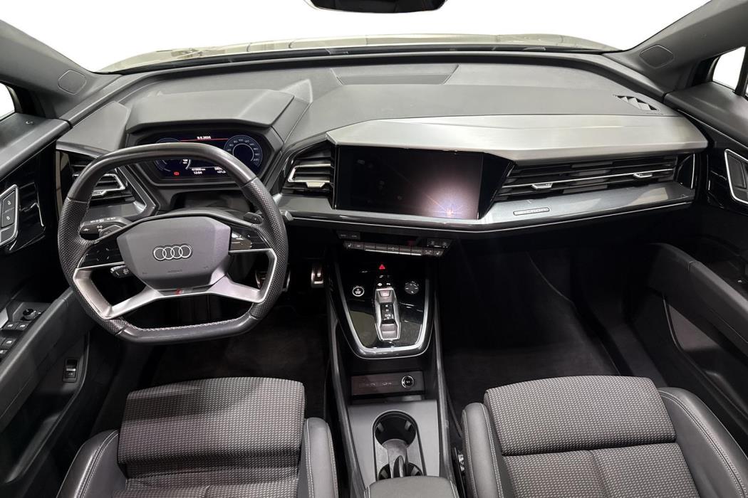 Audi Q4 e-tron 2023