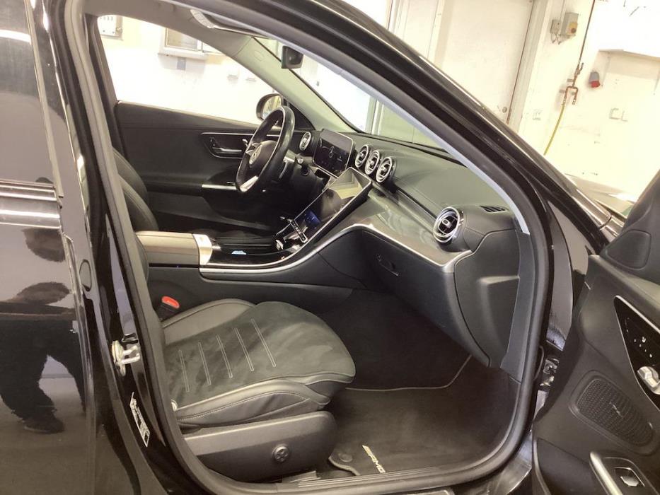 Mercedes-Benz C 2023