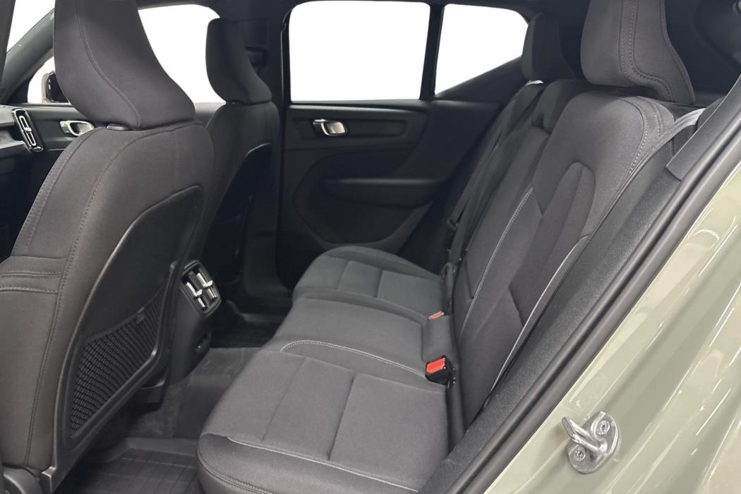 Volvo XC40 2024