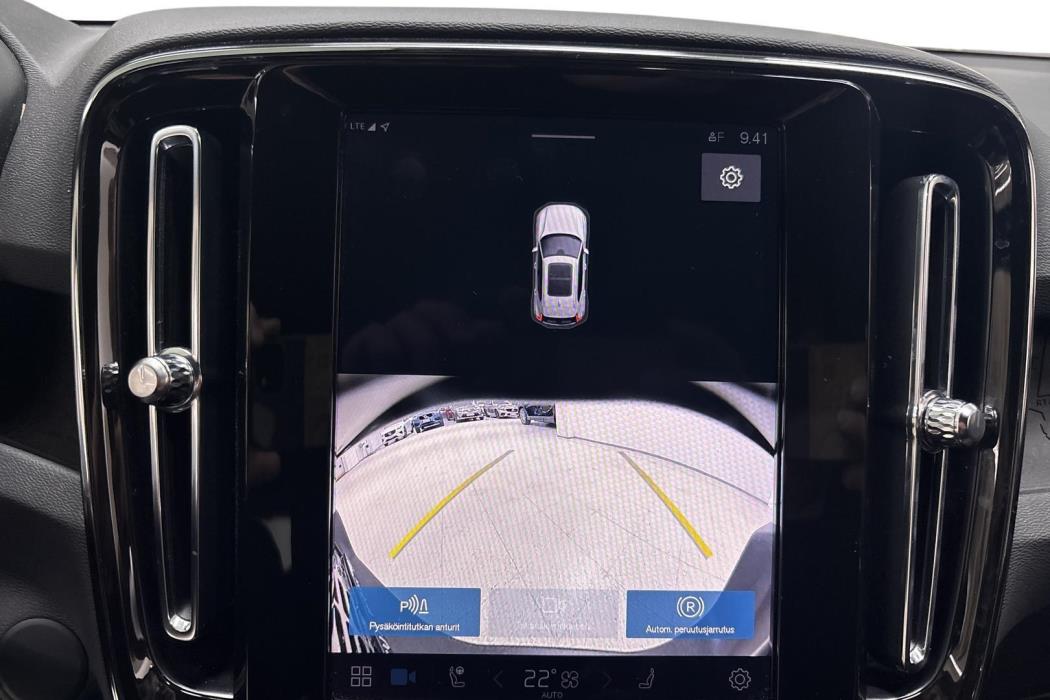 Volvo XC40 2024