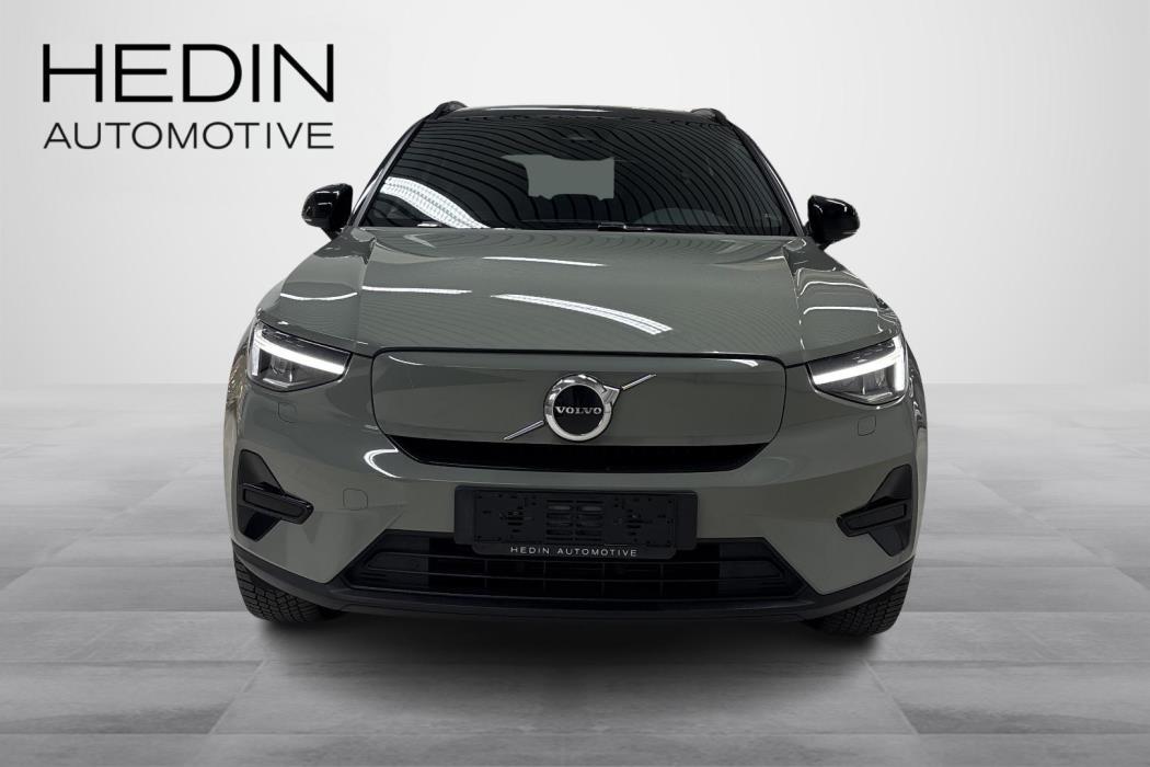 Volvo XC40 2024
