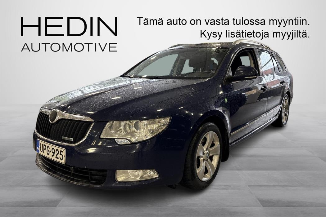Skoda Superb 2012