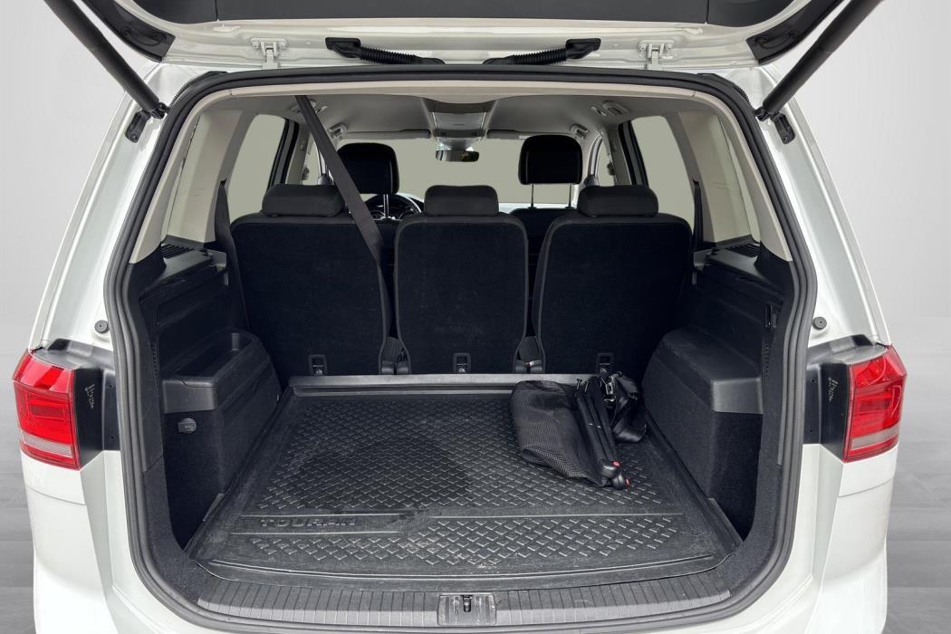 VOLKSWAGEN TOURAN 2017