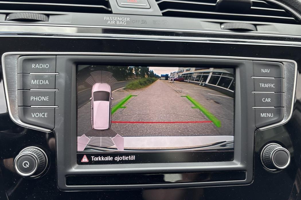 VOLKSWAGEN TOURAN 2017