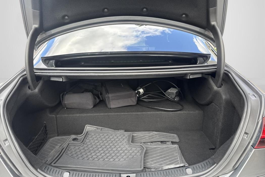 Mercedes-Benz E 2021