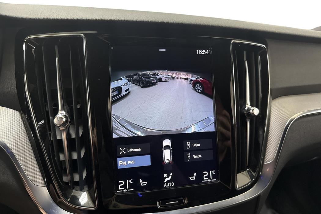 Volvo V60 2022