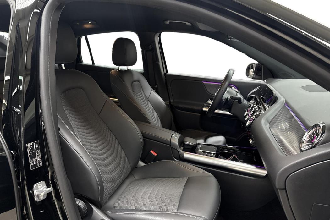 Mercedes-Benz EQA 2024
