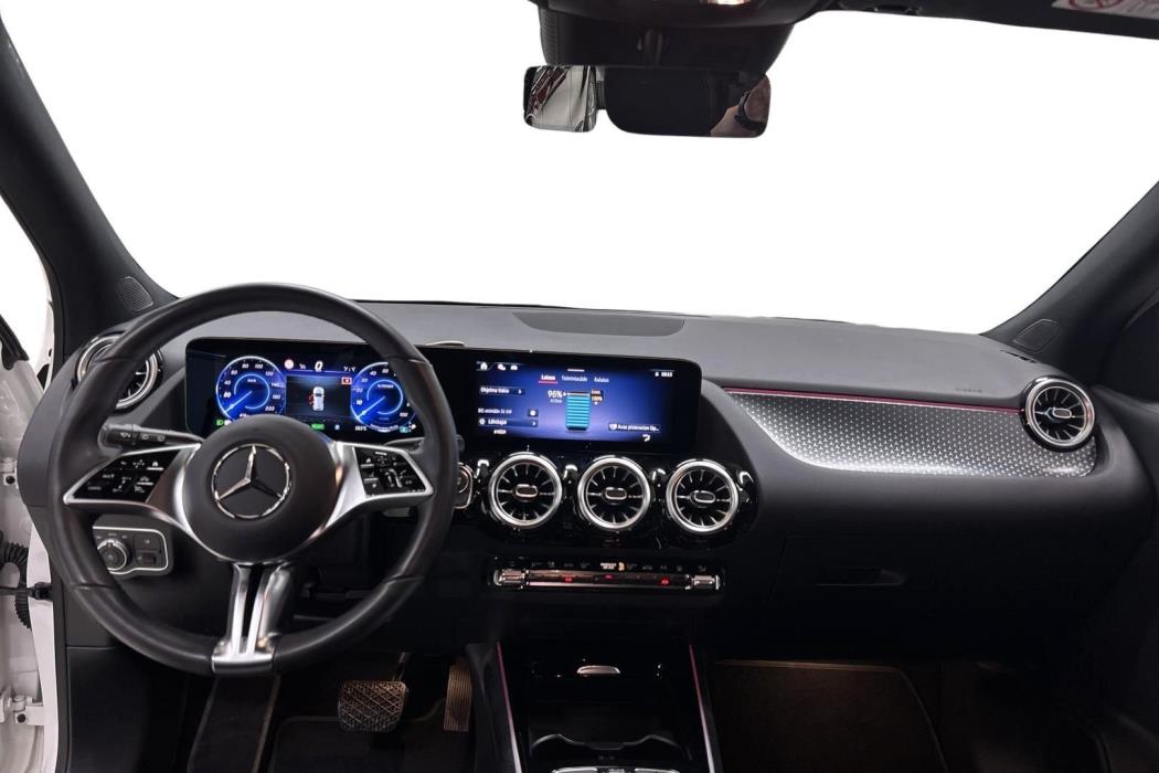Mercedes-Benz EQA 2025