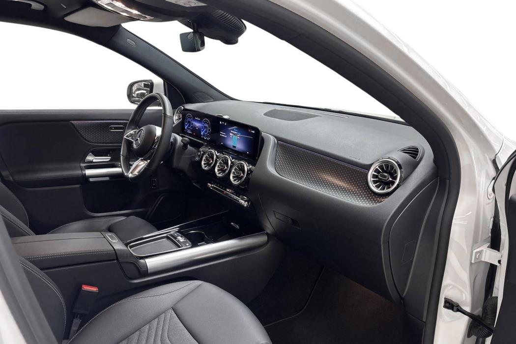 Mercedes-Benz EQA 2025