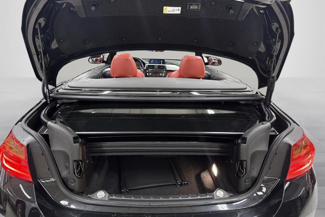 BMW M4 2015