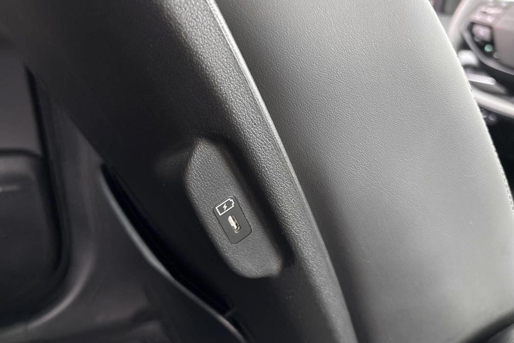 Kia EV4 2025