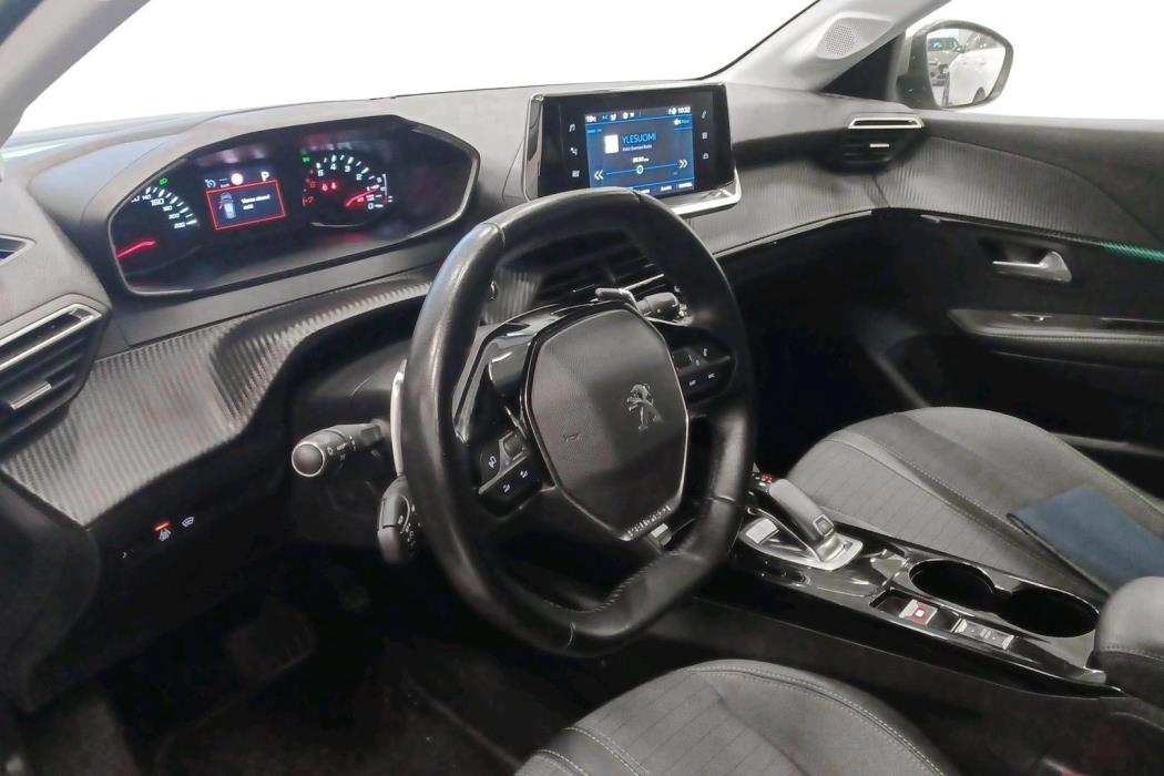 PEUGEOT 208 2021