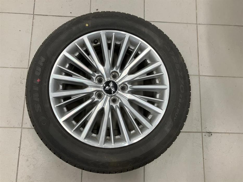 Mitsubishi Outlander PHEV 2019